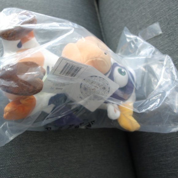 VeeFriends COMMON SENSE COW PLUSH *Brand New Plastic Sealed* - Picture 2 of 3